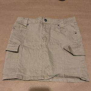 Love Tree - Khaki skirt - Size Medium